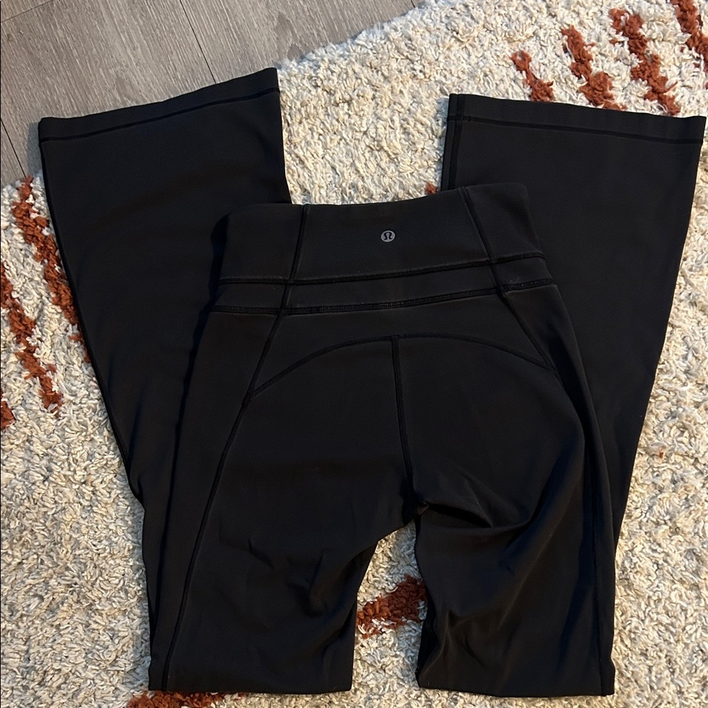 Wunder Under SmoothCover High-Rise Bootcut Pant 34"